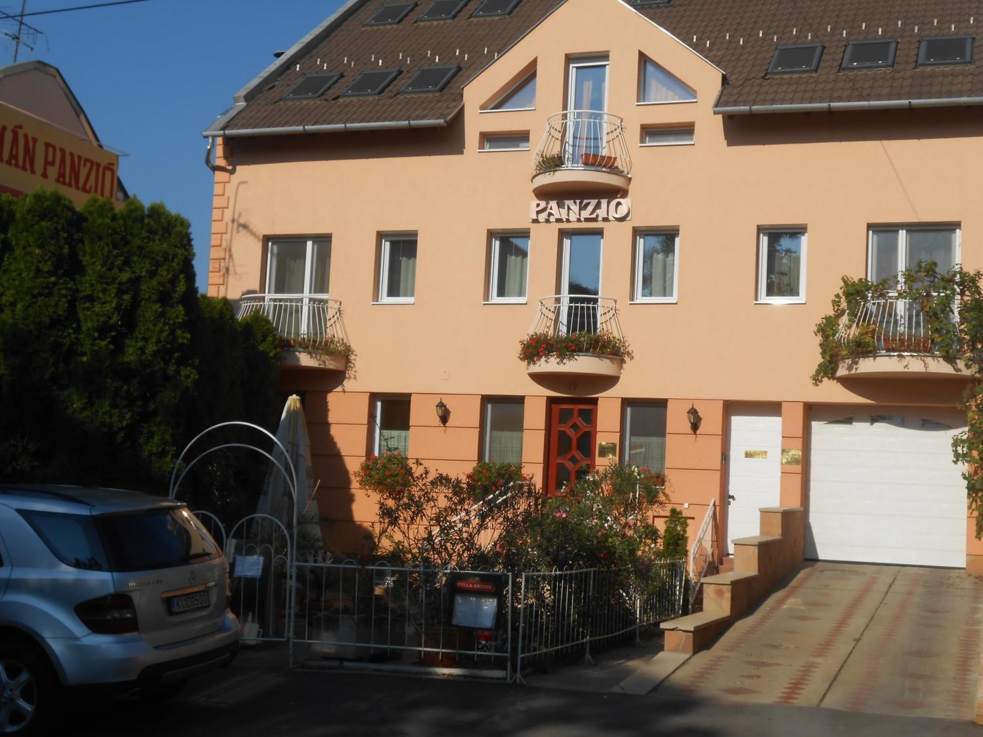 Kalman Panzio Bed & Breakfast Szeged Eksteriør bilde