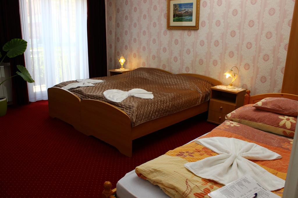 Kalman Panzio Bed & Breakfast Szeged Eksteriør bilde