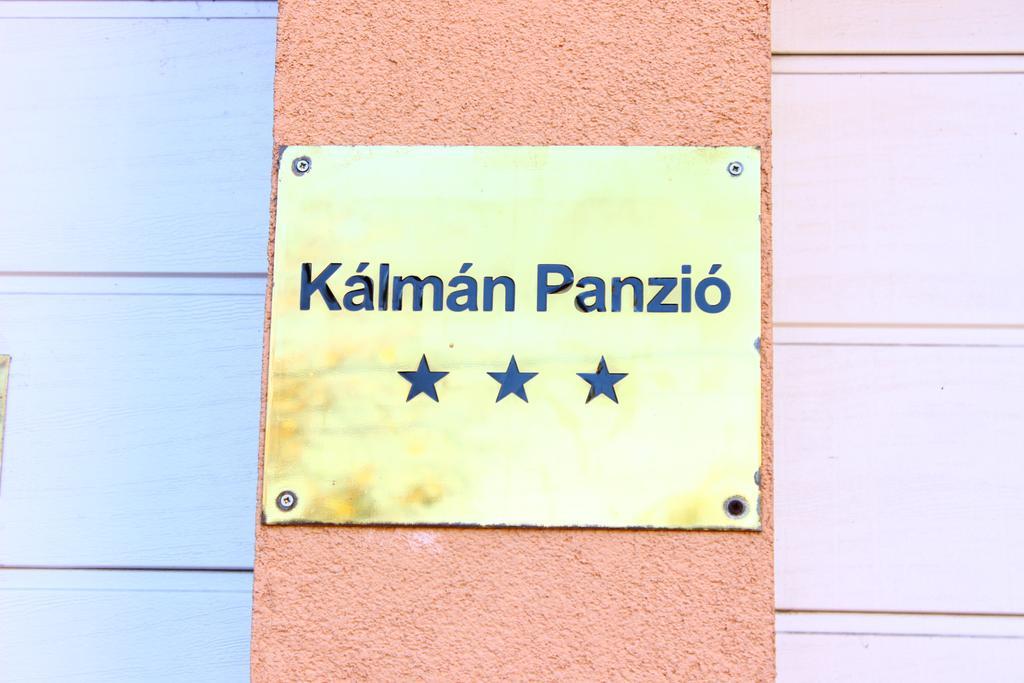 Kalman Panzio Bed & Breakfast Szeged Eksteriør bilde