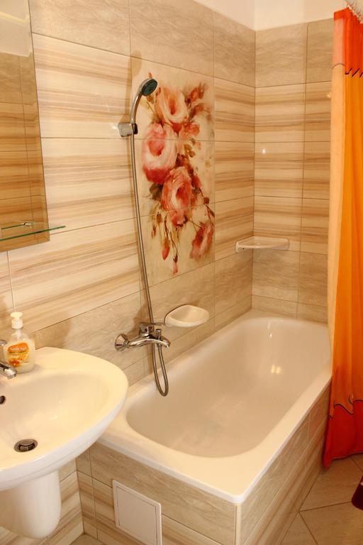 Kalman Panzio Bed & Breakfast Szeged Eksteriør bilde